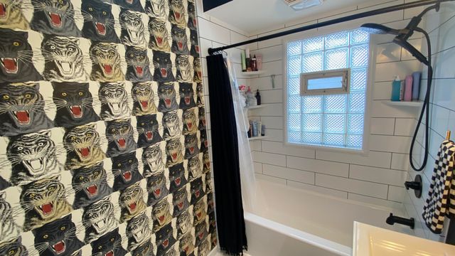 141 N Dwiggins Street, Griffith, IN 46319