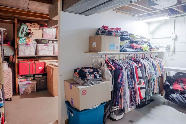 141 N Dwiggins Street, Griffith, IN 46319