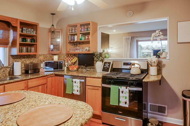 141 N Dwiggins Street, Griffith, IN 46319