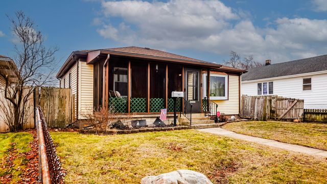 141 N Dwiggins Street, Griffith, IN 46319