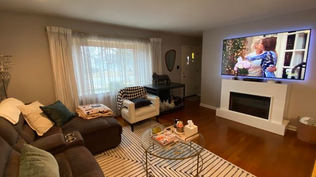 141 N Dwiggins Street, Griffith, IN 46319