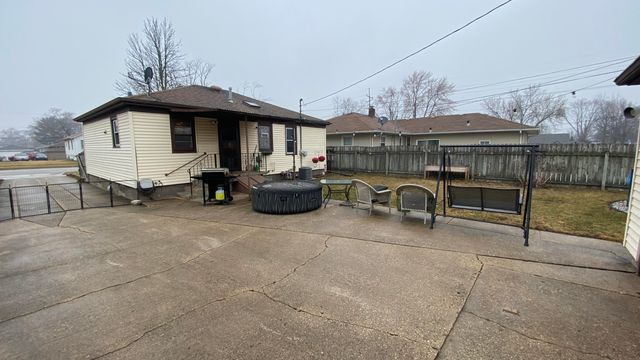 141 N Dwiggins Street, Griffith, IN 46319