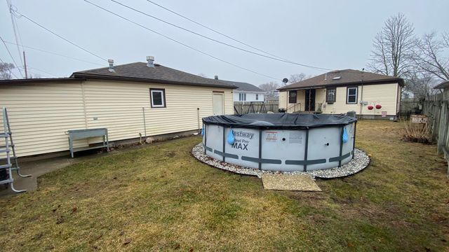 141 N Dwiggins Street, Griffith, IN 46319