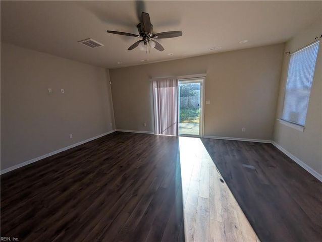 901 Railroad AVE, Suffolk, VA 23434