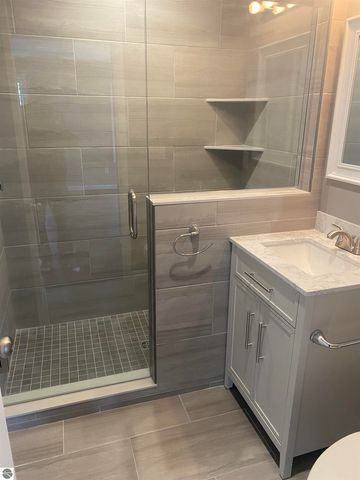 7228 B S M-88, Bellaire, MI 49615