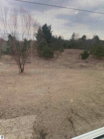 7228 B S M-88, Bellaire, MI 49615