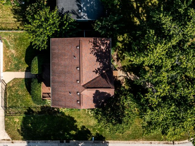 401 Division Street, St. Charles, IL 60174