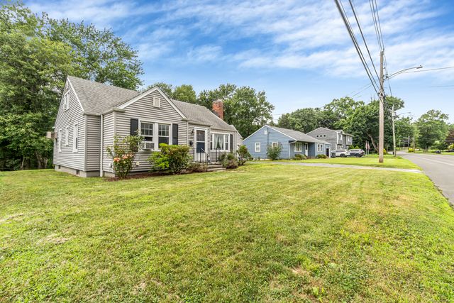 492 North Street, Milford, CT 06461