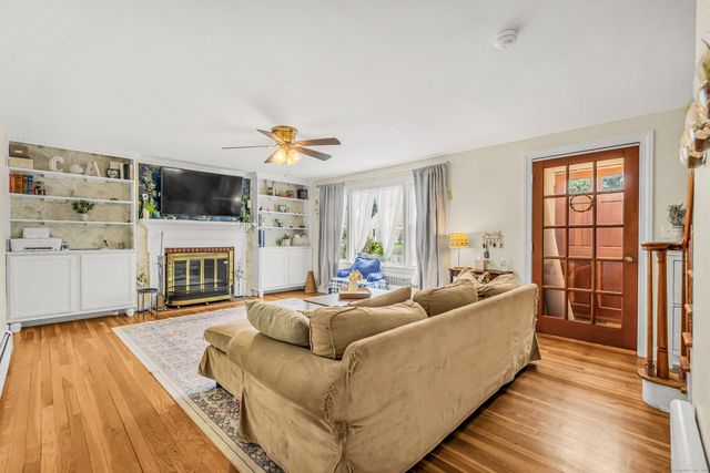492 North Street, Milford, CT 06461