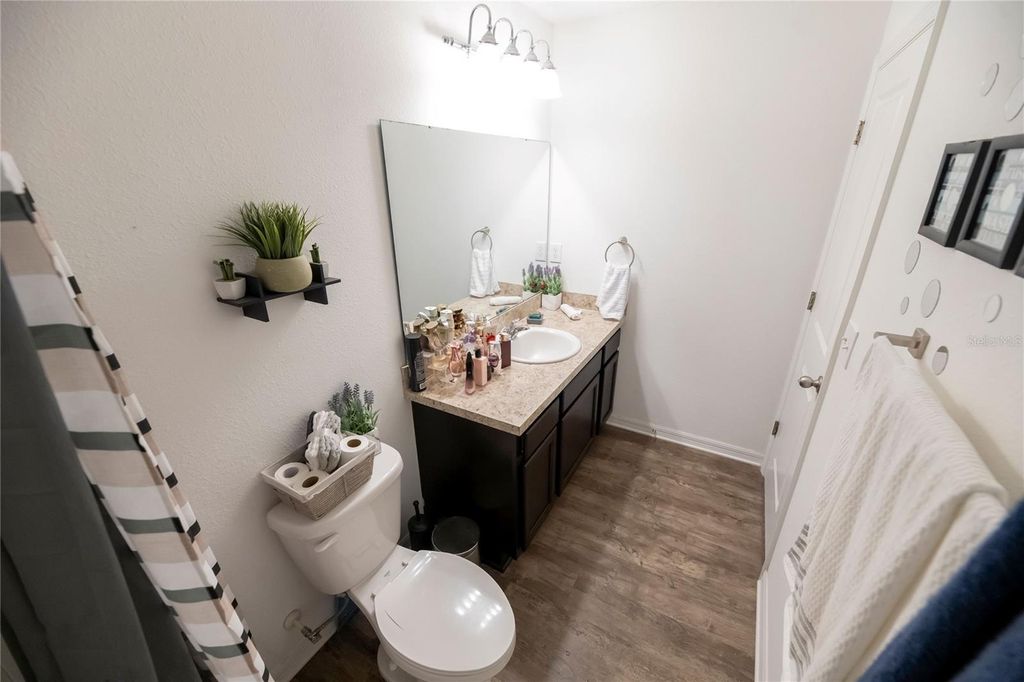 Image 25 of property listing at 844 GRANDIN STREET, Davenport, FL 33897