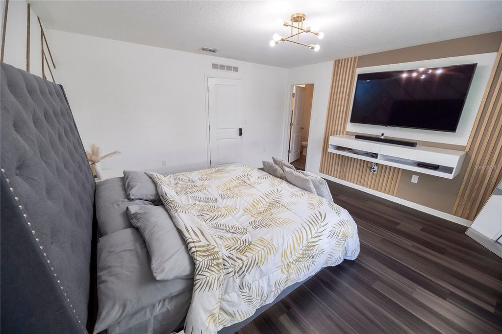 Image 27 of property listing at 844 GRANDIN STREET, Davenport, FL 33897