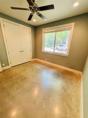 5402 Avenue F A, Austin, TX 78751