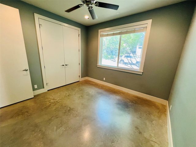 5402 Avenue F A, Austin, TX 78751