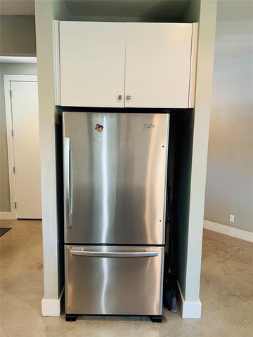 5402 Avenue F A, Austin, TX 78751