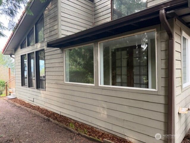 2560 NW Canal View Way, Poulsbo, WA 98370