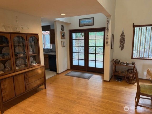 2560 NW Canal View Way, Poulsbo, WA 98370