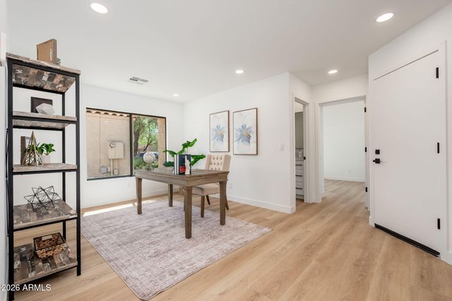 9255 N 100TH Place, Scottsdale, AZ 85258