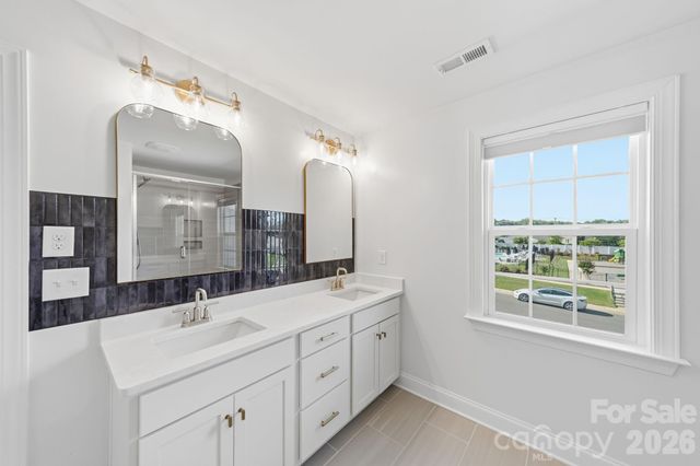 2073 Sabra Street, Gastonia, NC 28054