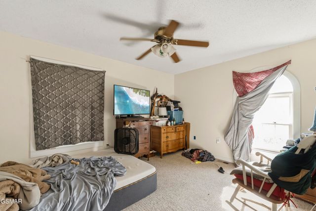 2440 Levee Way, Sevierville, TN 37876