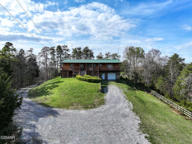 2440 Levee Way, Sevierville, TN 37876