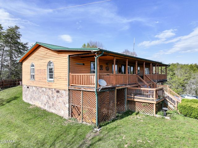 2440 Levee Way, Sevierville, TN 37876