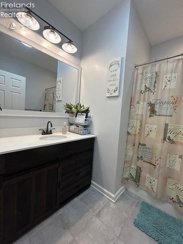 4718 Brushwood Road, Wakeman, OH 44889
