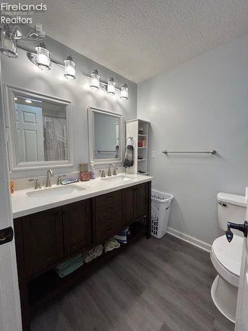 4718 Brushwood Road, Wakeman, OH 44889