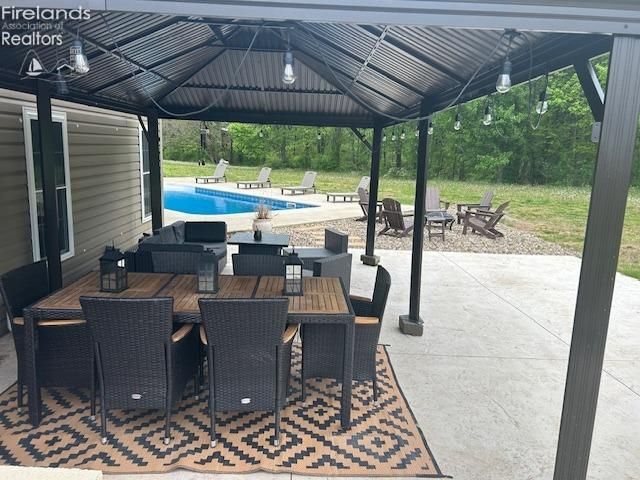 4718 Brushwood Road, Wakeman, OH 44889