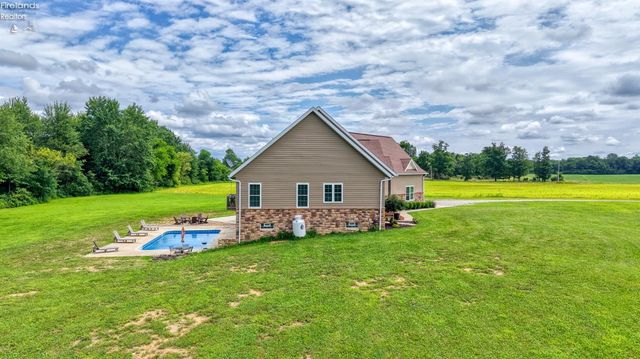 4718 Brushwood Road, Wakeman, OH 44889