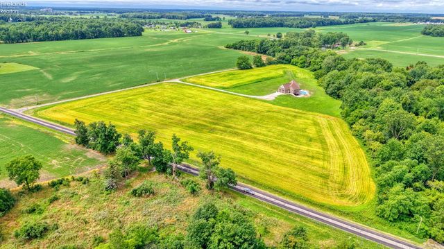 4718 Brushwood Road, Wakeman, OH 44889