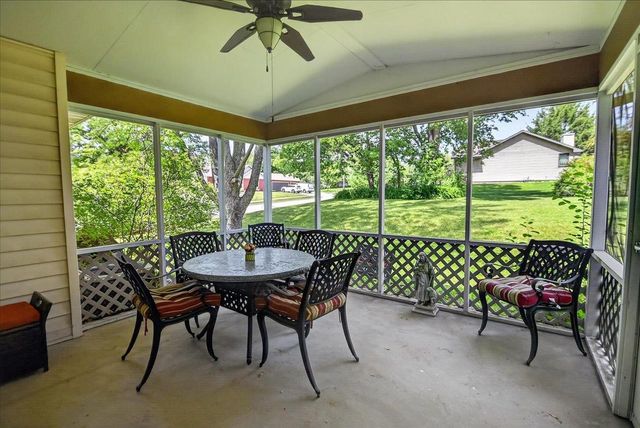 1520 Roby Road, Stoughton, WI 53589