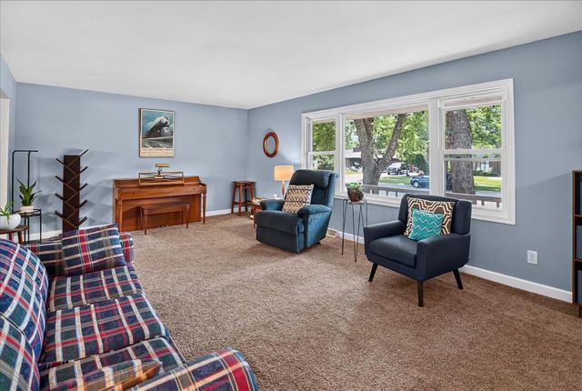 1520 Roby Road, Stoughton, WI 53589