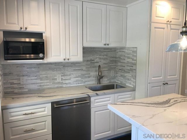 1846 1848 Woodside Rd, Redwood City, CA 94061
