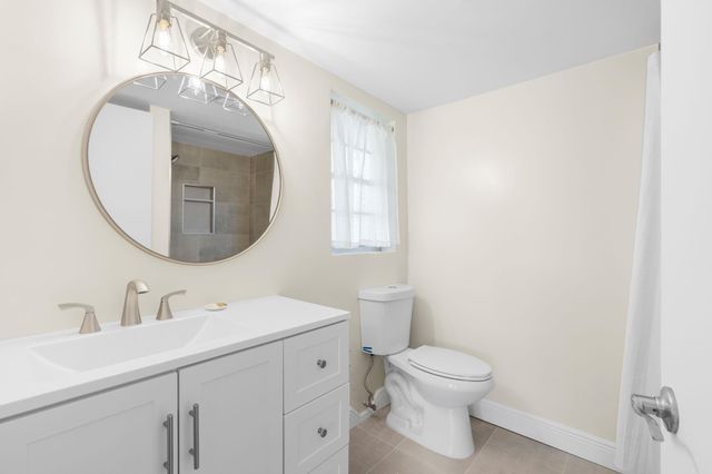 8800 Royal Palm Blvd 204-1, Coral Springs, FL 33065