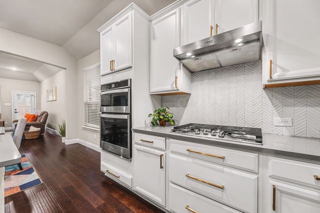 2815 Hackberry Creek Trail, Celina, TX 75078