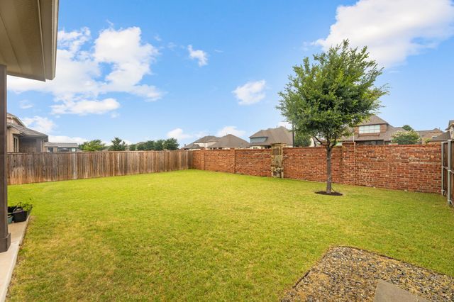 2815 Hackberry Creek Trail, Celina, TX 75078