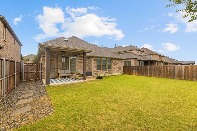 2815 Hackberry Creek Trail, Celina, TX 75078
