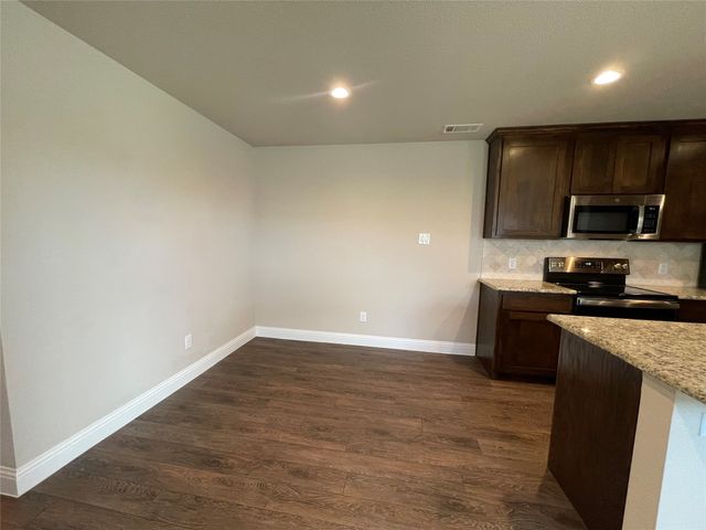 8115 Tanner Avenue, Fort Worth, TX 76116