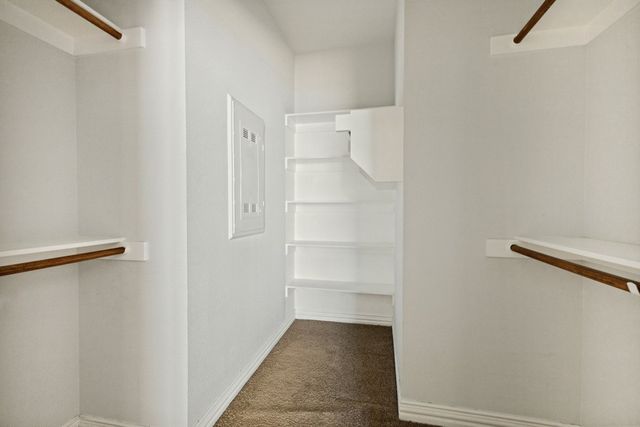 612 S Moore Street, Dallas, TX 75203