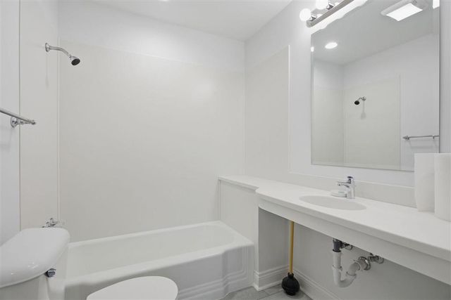 4315 Oaklawn, Lake Charles, LA 70605