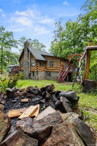 28 Cliff Road, Greenwood Lake, NY 10925