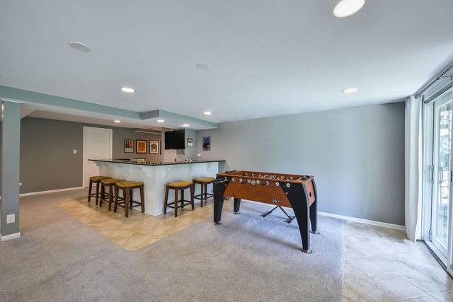2103 Pebble Creek Drive, Lisle, IL 60532