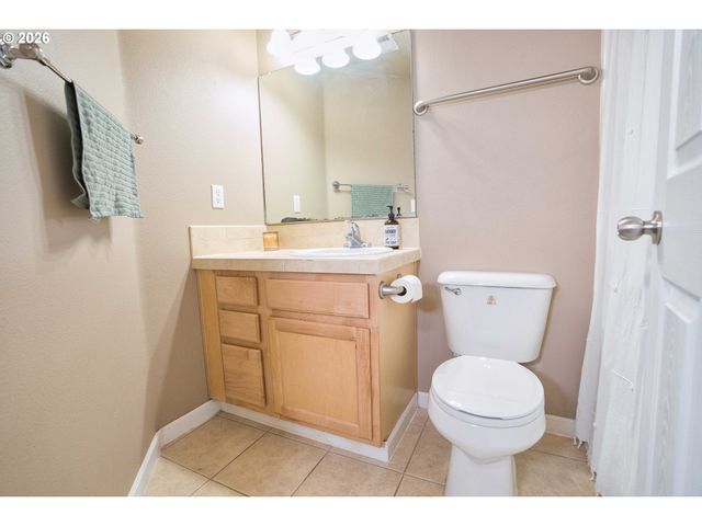 2838 CHARLIE Ct, Forest Grove, OR 97116