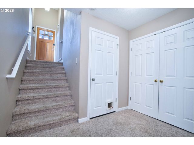 2838 CHARLIE Ct, Forest Grove, OR 97116