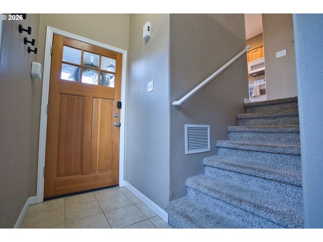 2838 CHARLIE Ct, Forest Grove, OR 97116