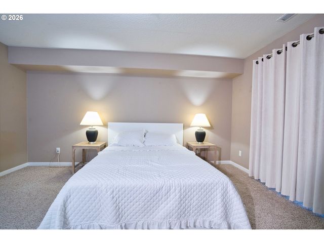 2838 CHARLIE Ct, Forest Grove, OR 97116