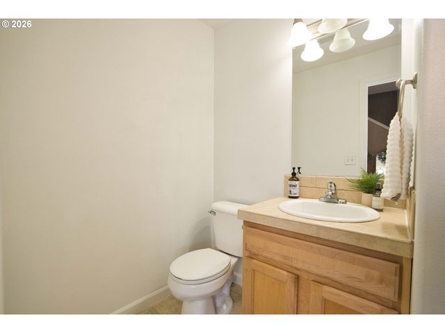 2838 CHARLIE Ct, Forest Grove, OR 97116