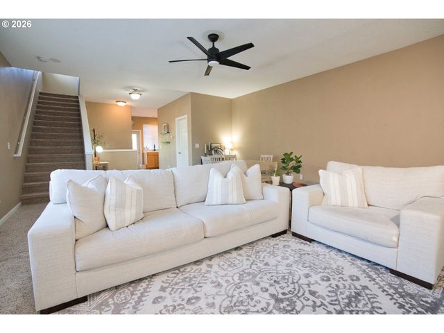 2838 CHARLIE Ct, Forest Grove, OR 97116