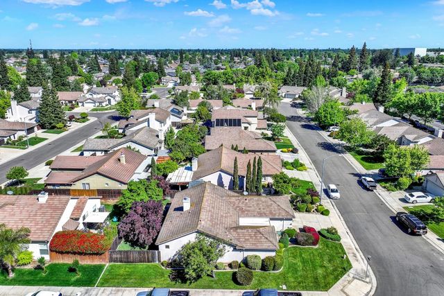 69 Reynolds Way, Lodi, CA 95242