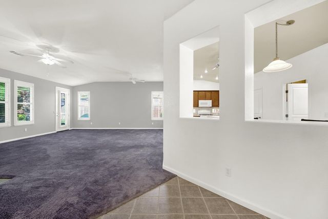 69 Reynolds Way, Lodi, CA 95242